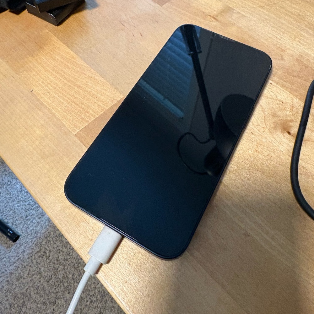 iPhone 13 (used)